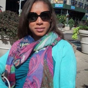 Meet your Posher, Carla